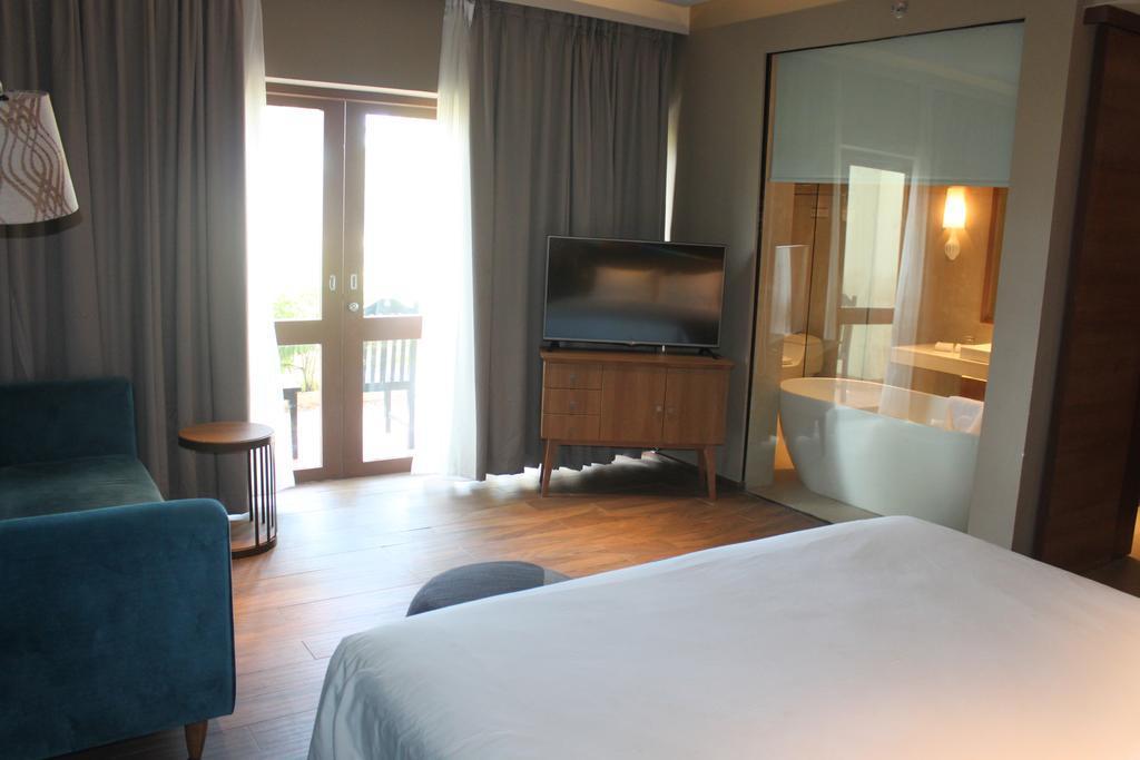 Manado Tateli Resort And Convention Экстерьер фото